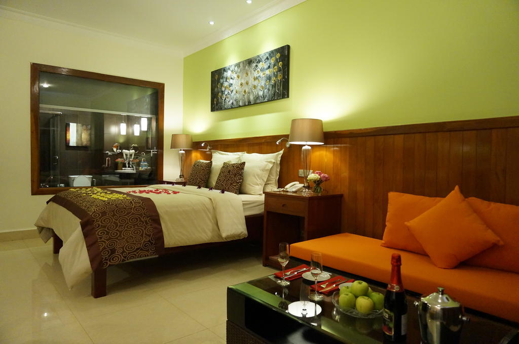 Serendipity Beach Resort Sihanoukville Kültér fotó