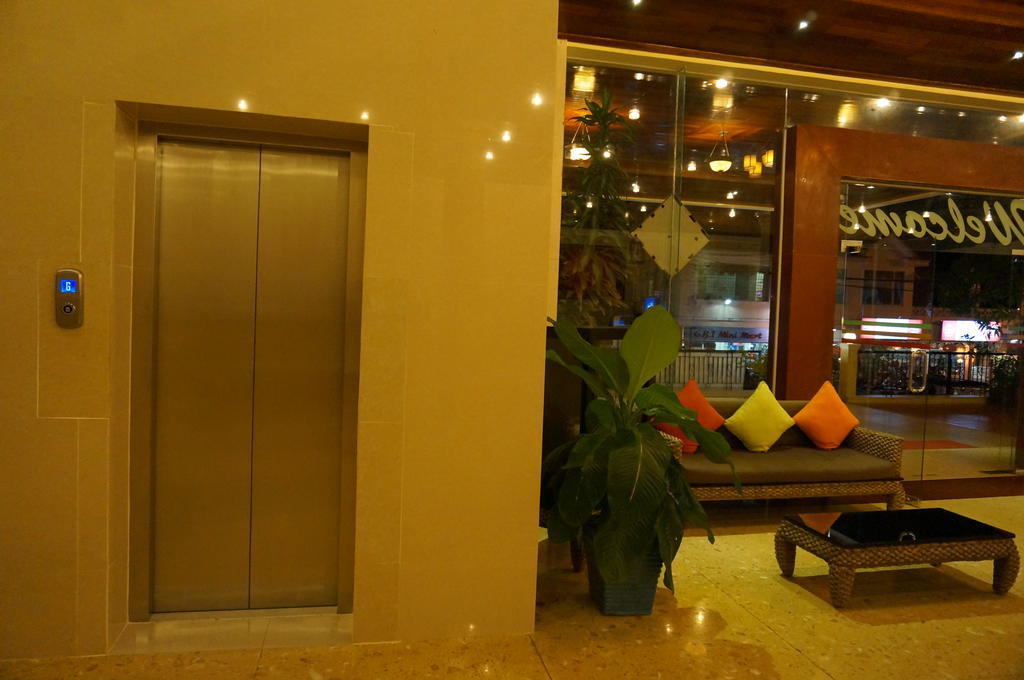 Serendipity Beach Resort Sihanoukville Kültér fotó