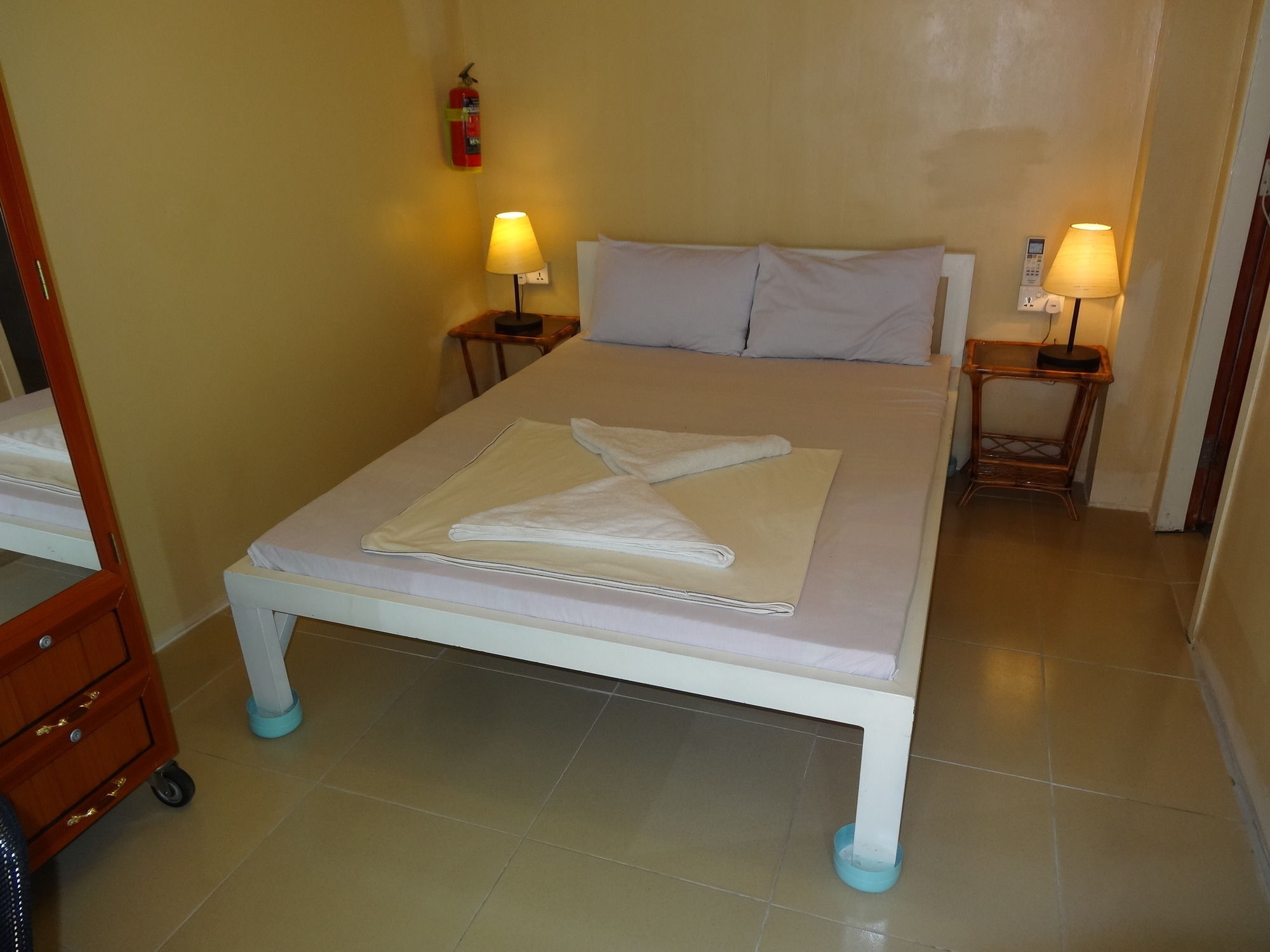 Serendipity Beach Resort Sihanoukville Kültér fotó